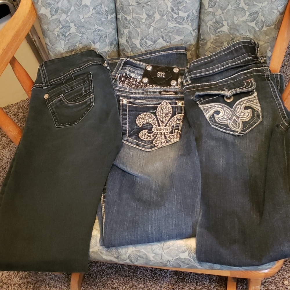 Jean's bundle , 2 pair, Miss me and hydronic ONLY